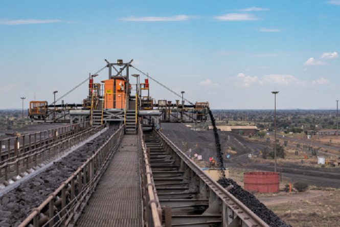 Tshipi reports rail volumes above plan in FY26