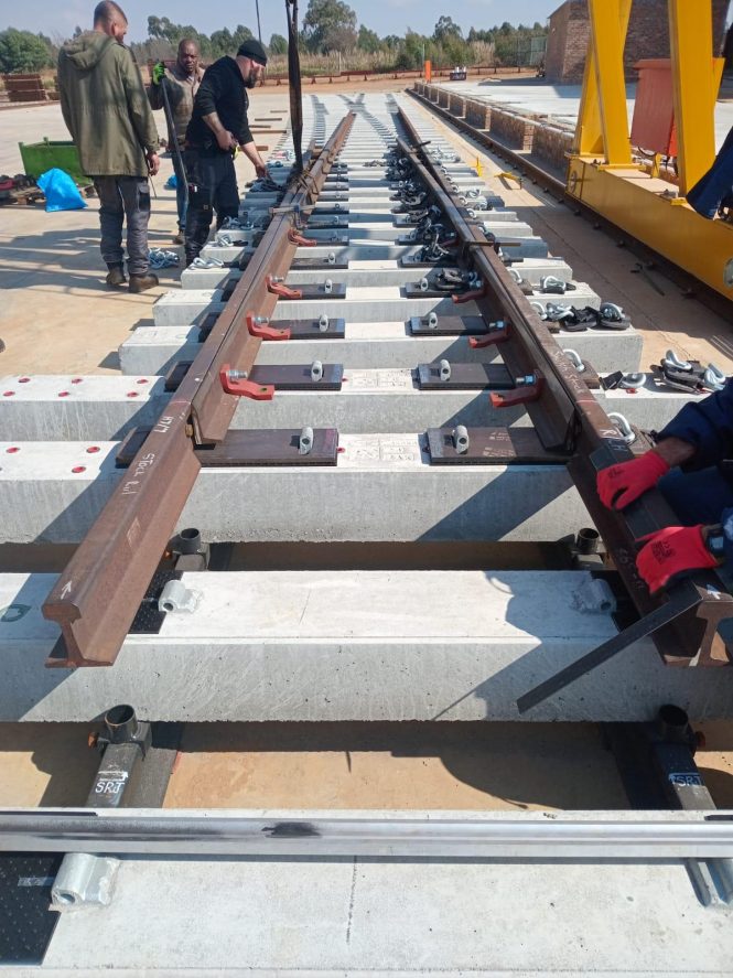 Zak Debuts 1:12 Turnout With Confirmed Orders