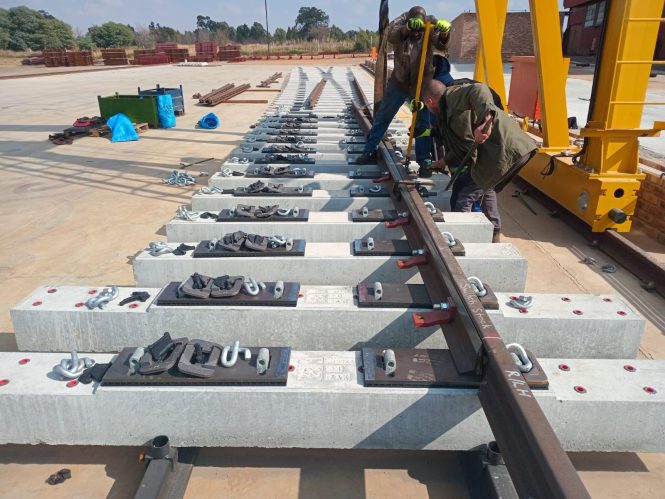 Zak Debuts 1:12 Turnout With Confirmed Orders