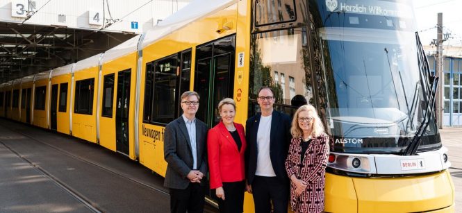 Alstom and BVG Celebrate the Entry into Commercial Service of Berlin’s New Extra-Long Tram