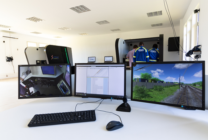 EMD SD40 And EMD GT46AC Simulators With VR Delivered To SETRAG In Gabon