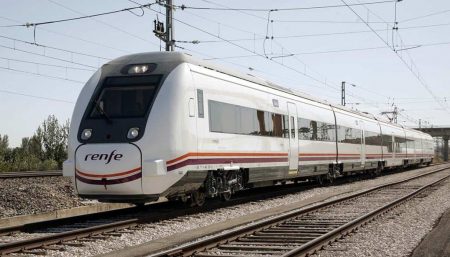RENFE Opts To Extend The Medium-Distance Train Supply Contract By 32 Units