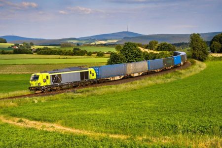 Alpha Trains And Siemens Mobility Sign Service Contract For Vectron Locomotives