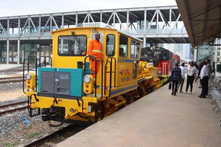 A Move Toward Mechanised Track Maintenance For Luanda Railways