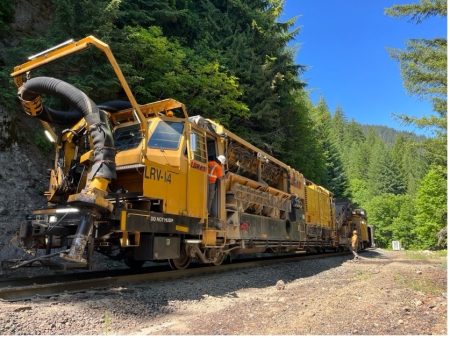 Precision Maintenance for Complex Track Areas with Loram
