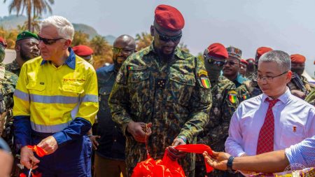 Simandou: The Head Of State Officiates The Laying Ceremony Of The First Beam Of The Trans-Guinean Company Railway