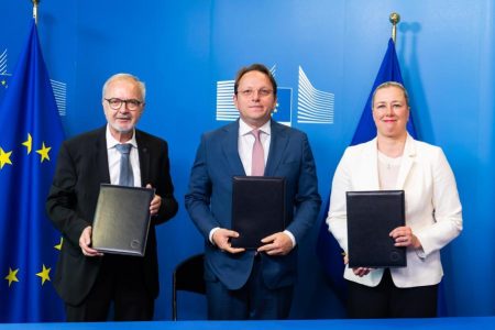 EIB And European Commission Sign An Agreement To Enable Further Investments Worldwide