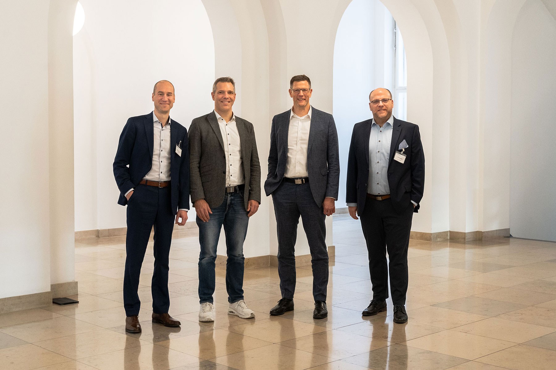 Consortium Develops Secure Remote Control with AI-based Obstacle Detection for Train Operations in Rail Depots