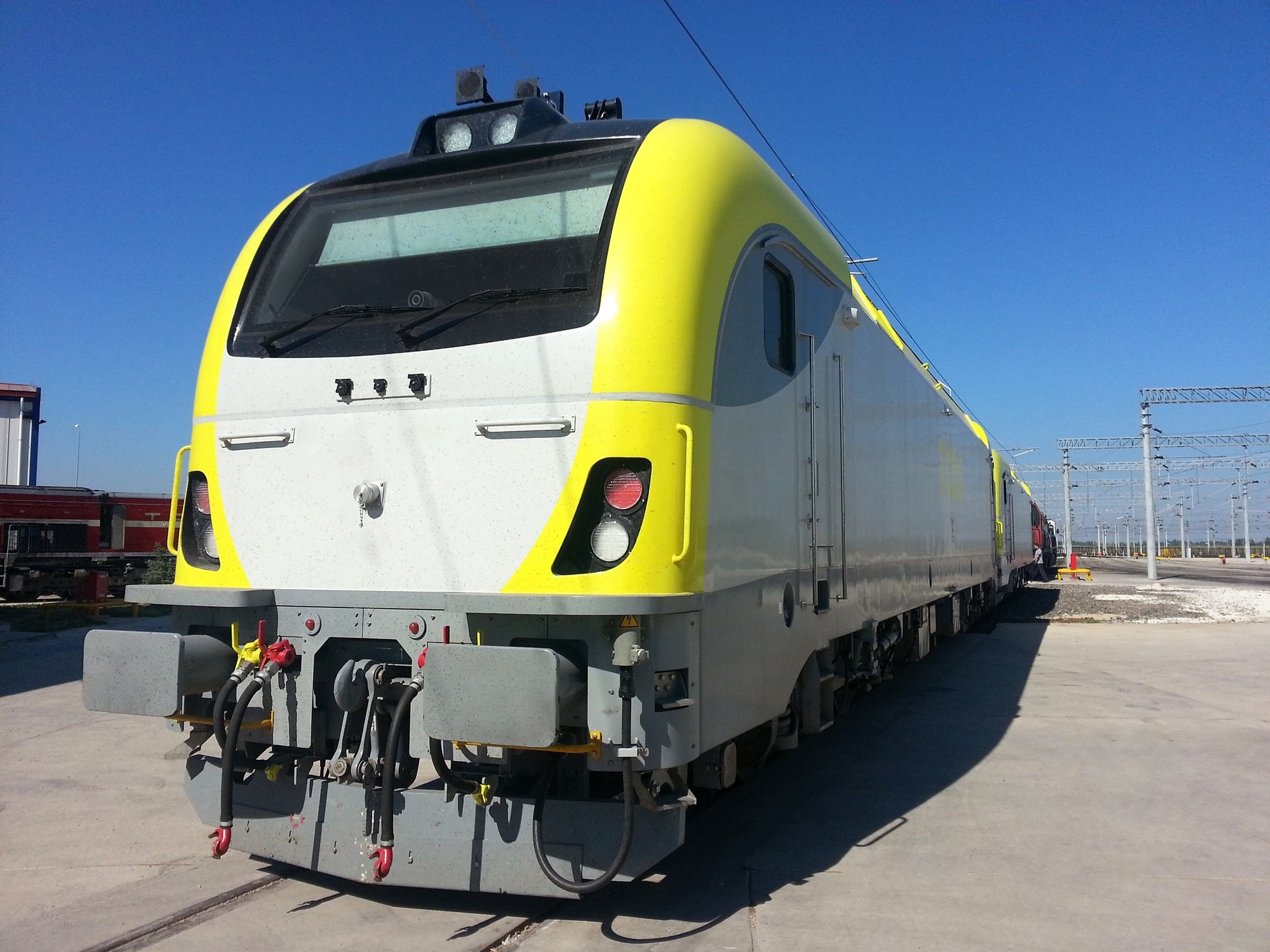 Hyundai Rotem Wins Order For Electric Trains And Electric Locomotives In Tanzania