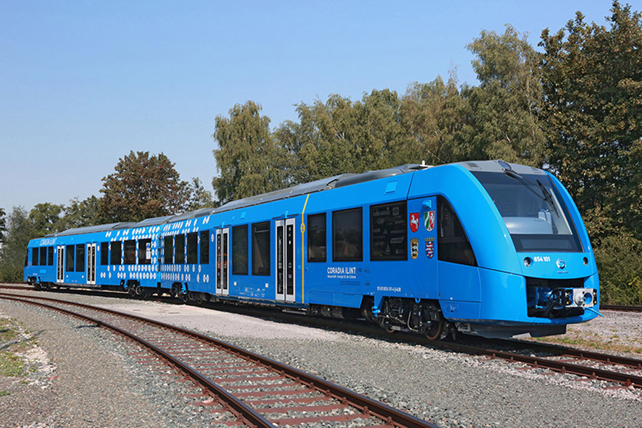 InnoTrans 2016 - Alstom Unveils Its Zero-Emission Train Coradia Ilint 