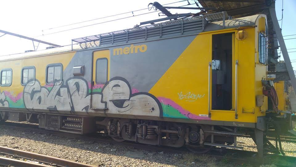 Female Train Driver In KZN Stoned By Angry Mob Of Commuters